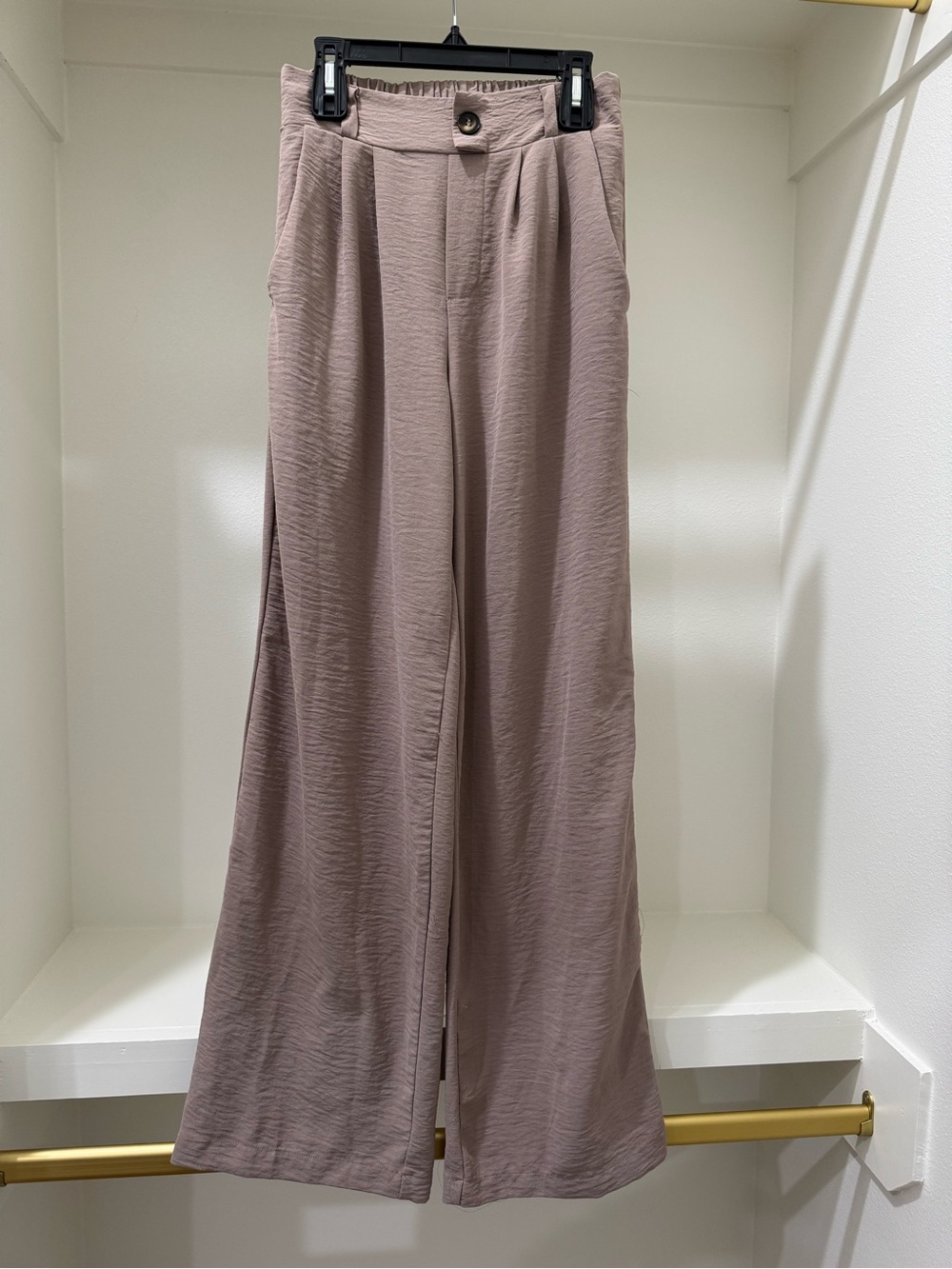 Wide Leg High-Waist Pants in Mauve